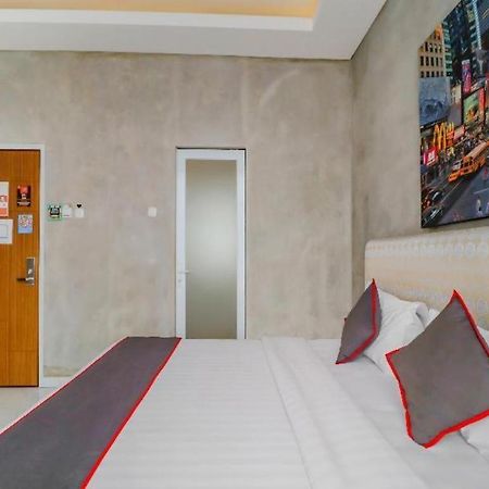 Collection O 31 The Batik Bed And Coffee Bandung Exterior foto