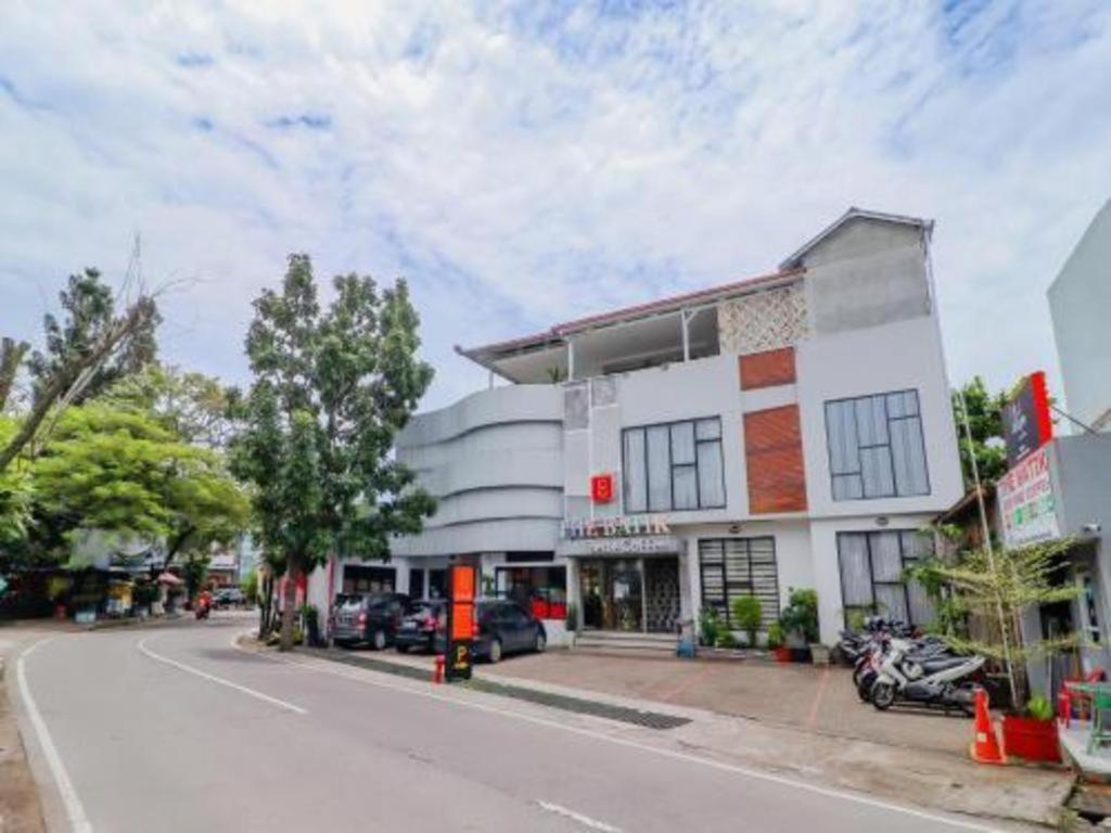 Collection O 31 The Batik Bed And Coffee Bandung Exterior foto